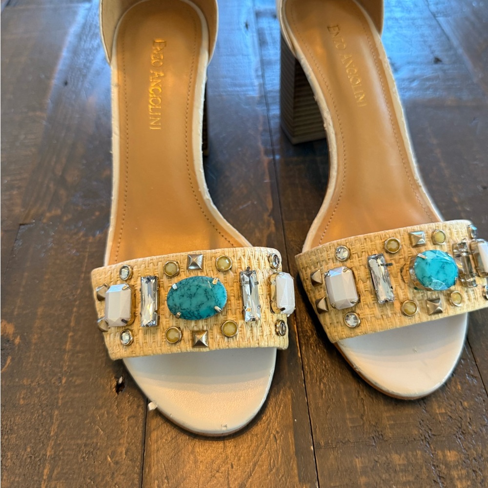 Enzo Angiolini Cream and Tan Heels with Turquoise Accents size 7.5 - Picture 3 of 7